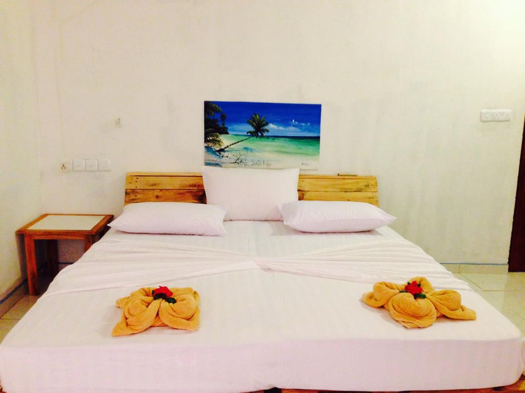 Sancia Lodge Фулидхоо Экстерьер фото